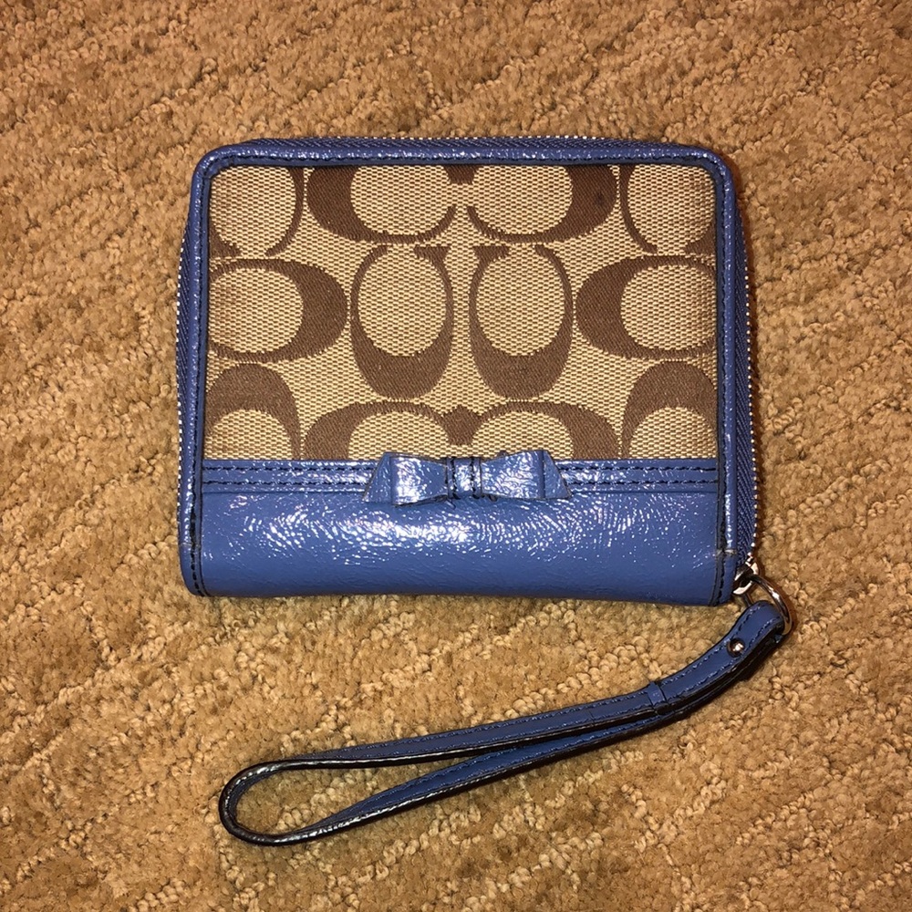 Coach wallet